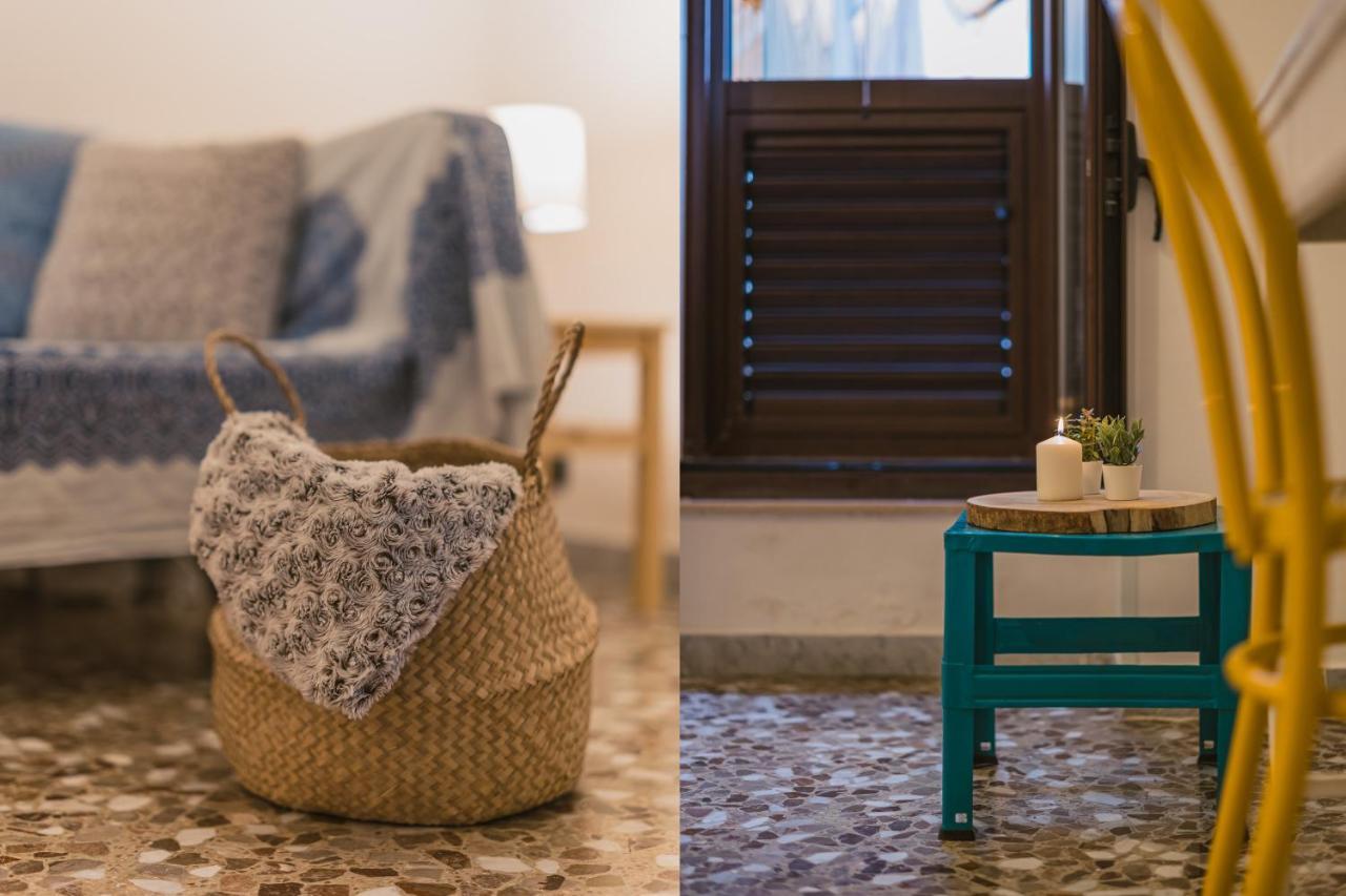 Vila Casa Vacanze Il Mare Tra I Tetti - Relaxing Terrace & Sea View Monopoli Exteriér fotografie